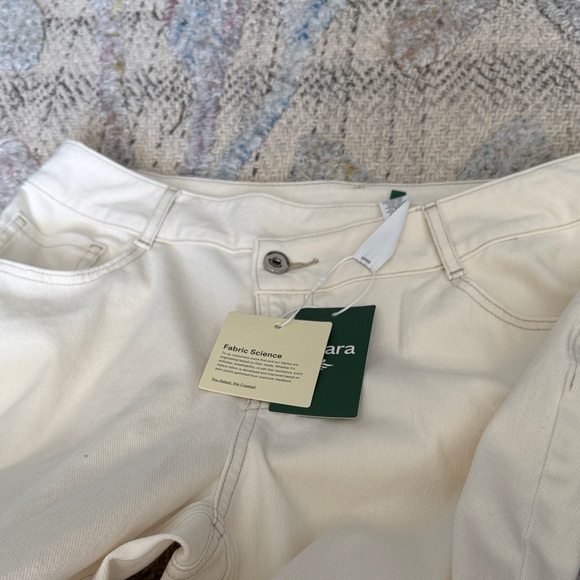 HALARA NWT Cream Wide-Leg Pants - Picture 2 of 2